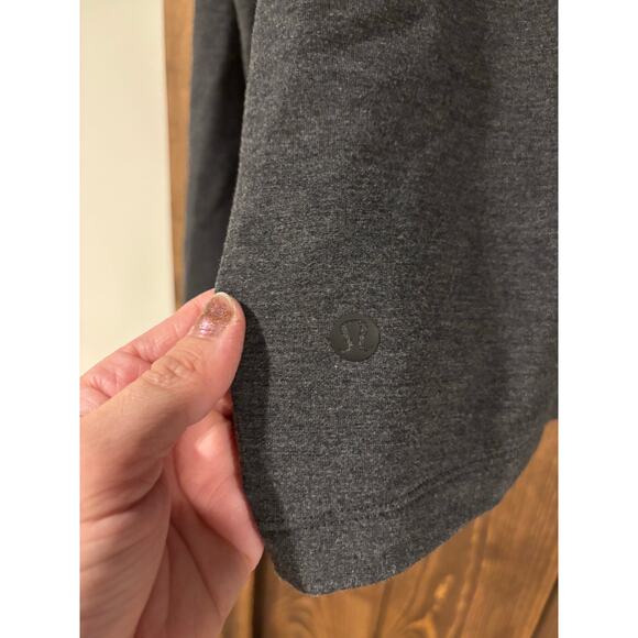 Lululemon Tuck and Gather Pullover Size 8 - Picture 3 of 4